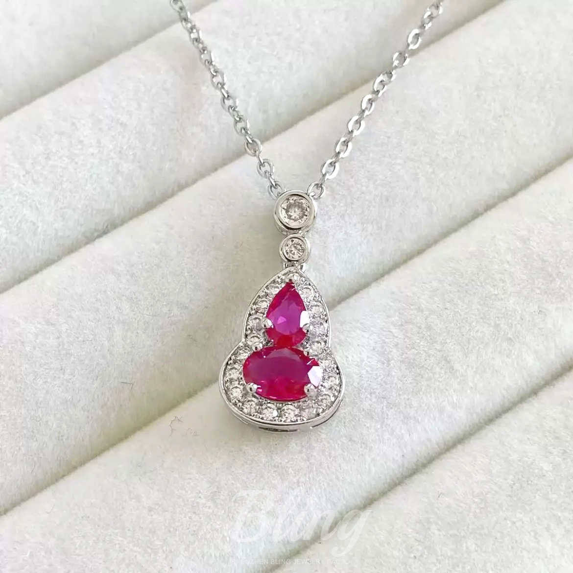 Pigeon Blood Red Small Gourd Fashion Jewelry 925 Sterling Silver Pendant Necklace for Women